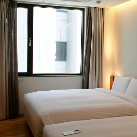 Seoul Hotel Shinshin Myeongdong Exteriör bild